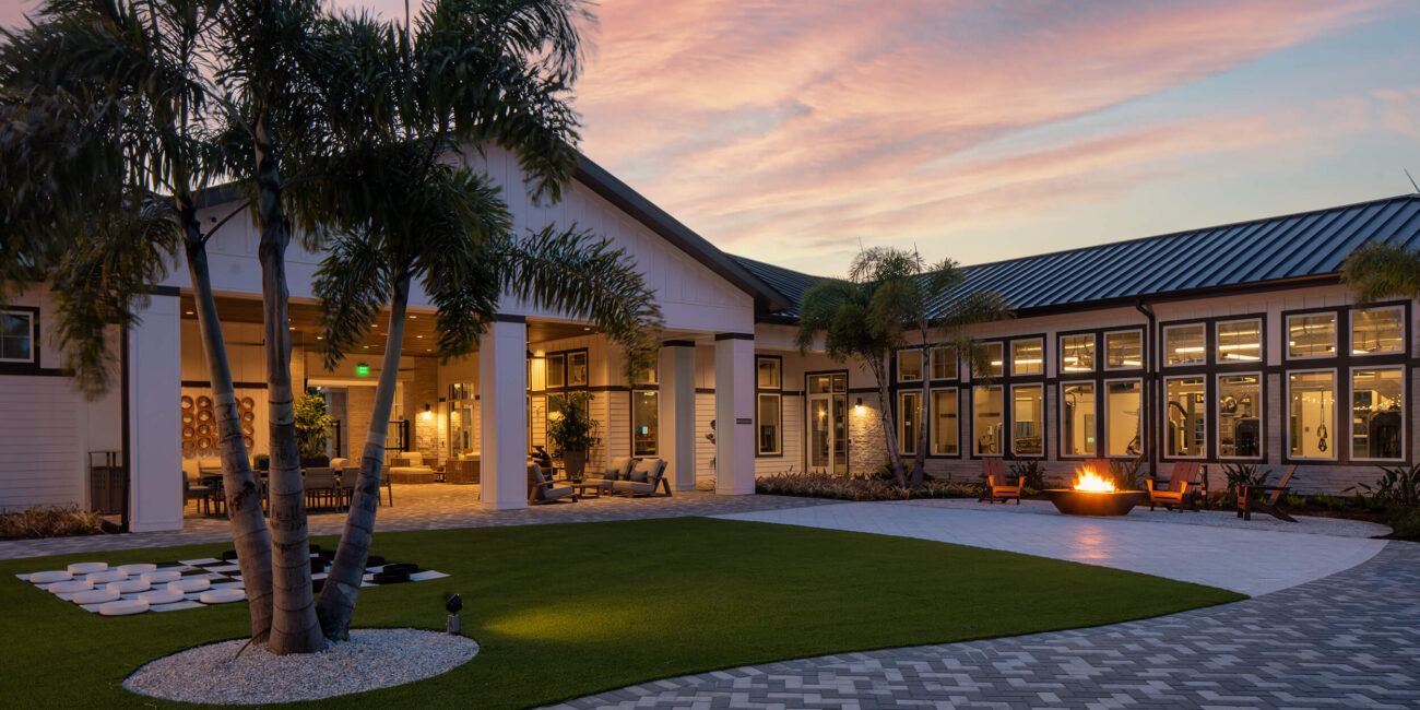 Bainbridge Sunlake clubhouse at sunset