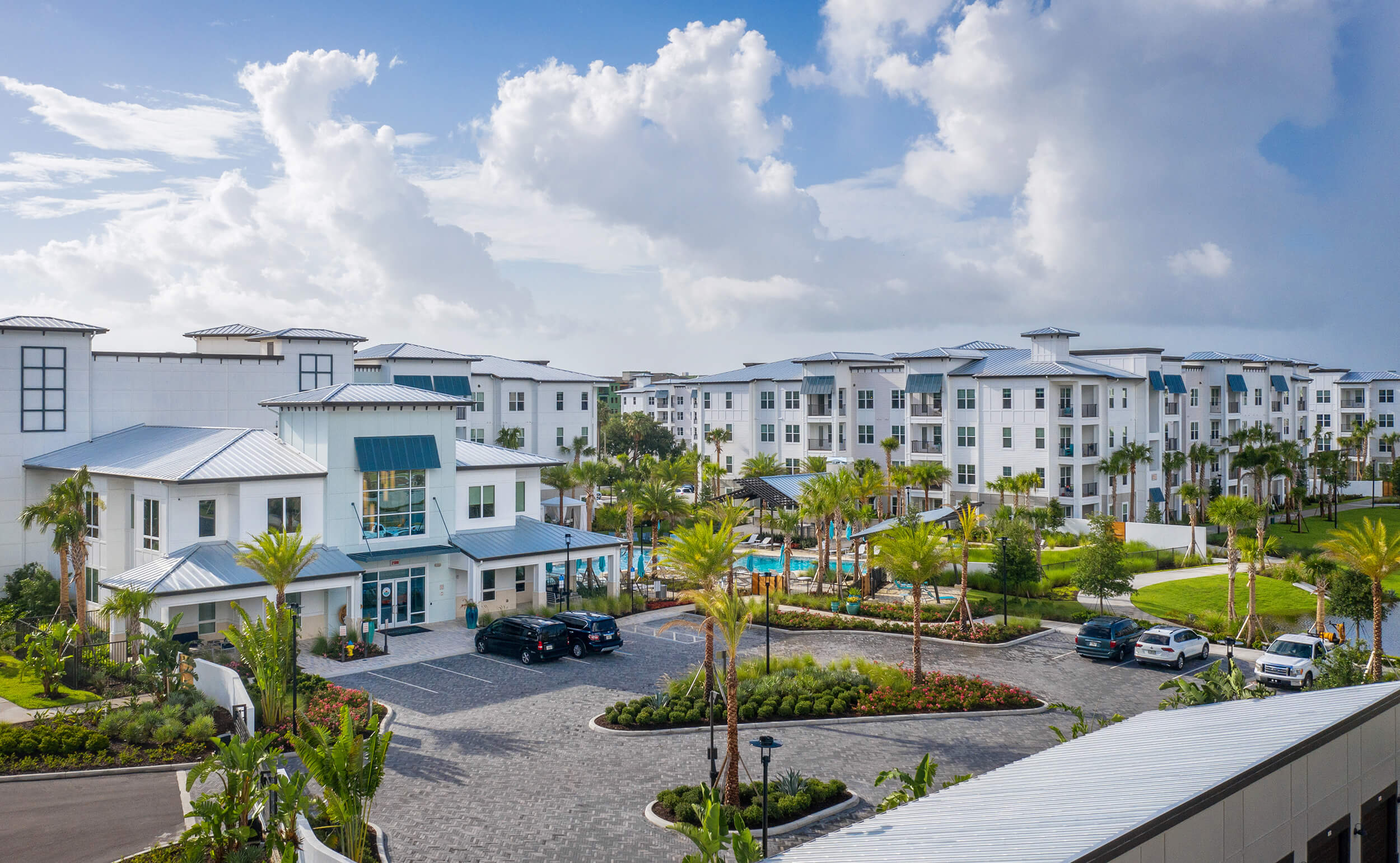 Bainbridge at Westshore Marina clubhouse with multistory buildings behind